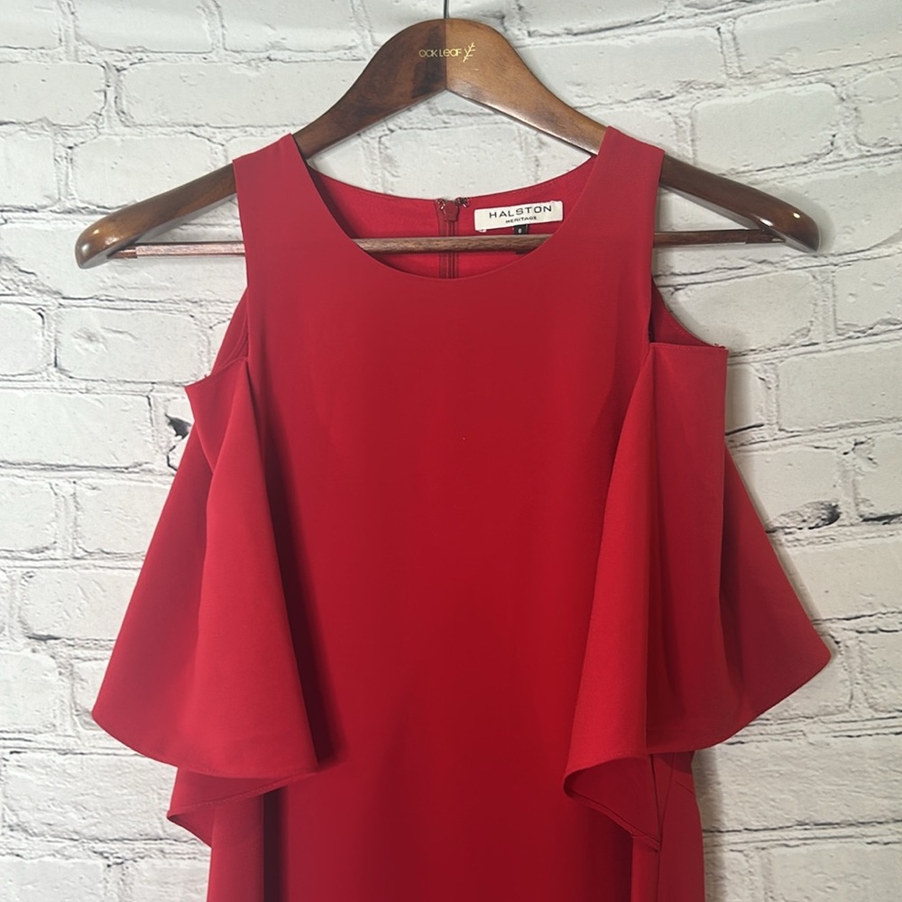 Halston Heritage Red Cold Shoulder Long Gown Size 8 Excellent Condition - Picture 3 of 12